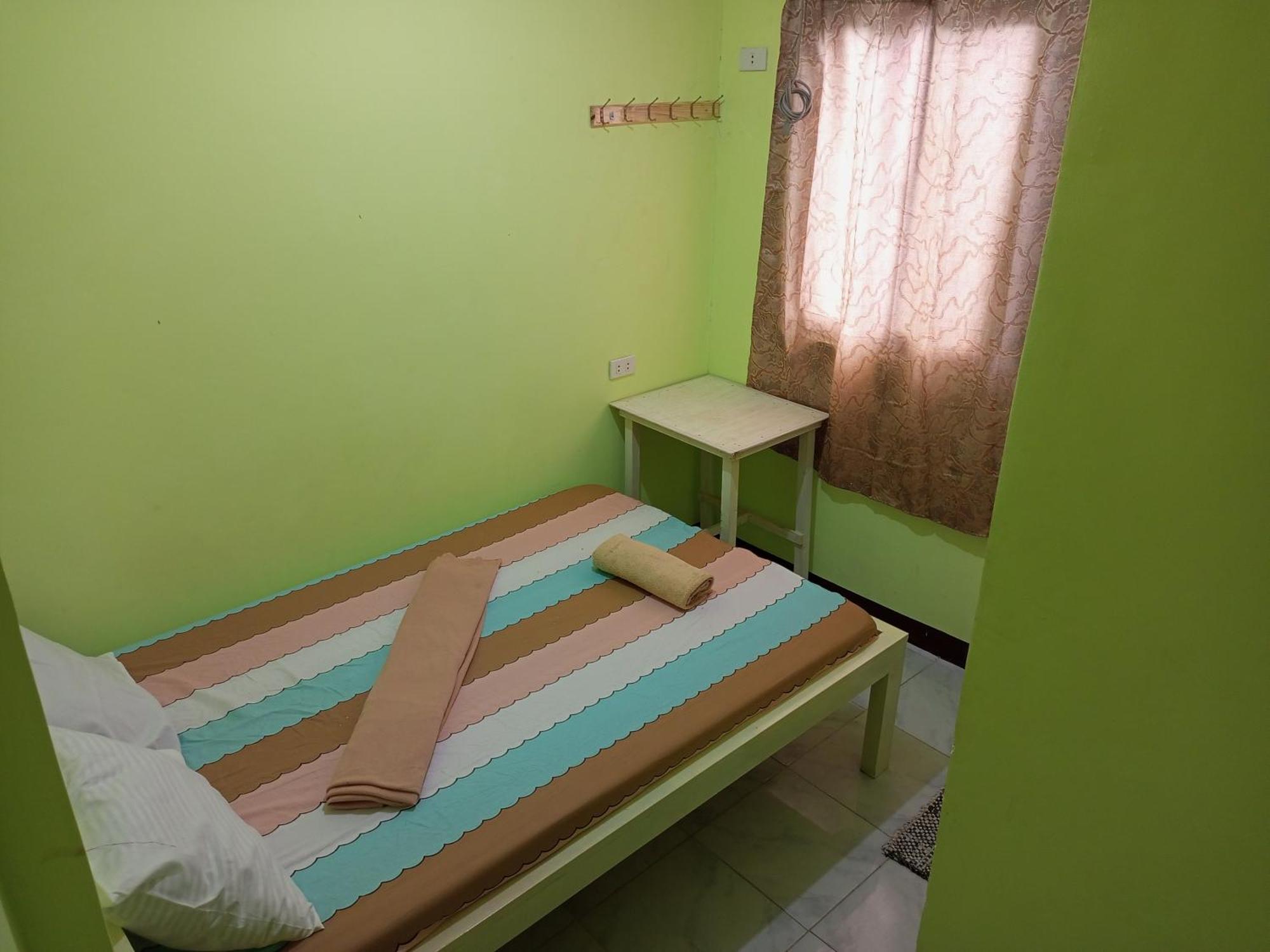Marbeth Inn โกรอน ภายนอก รูปภาพ
