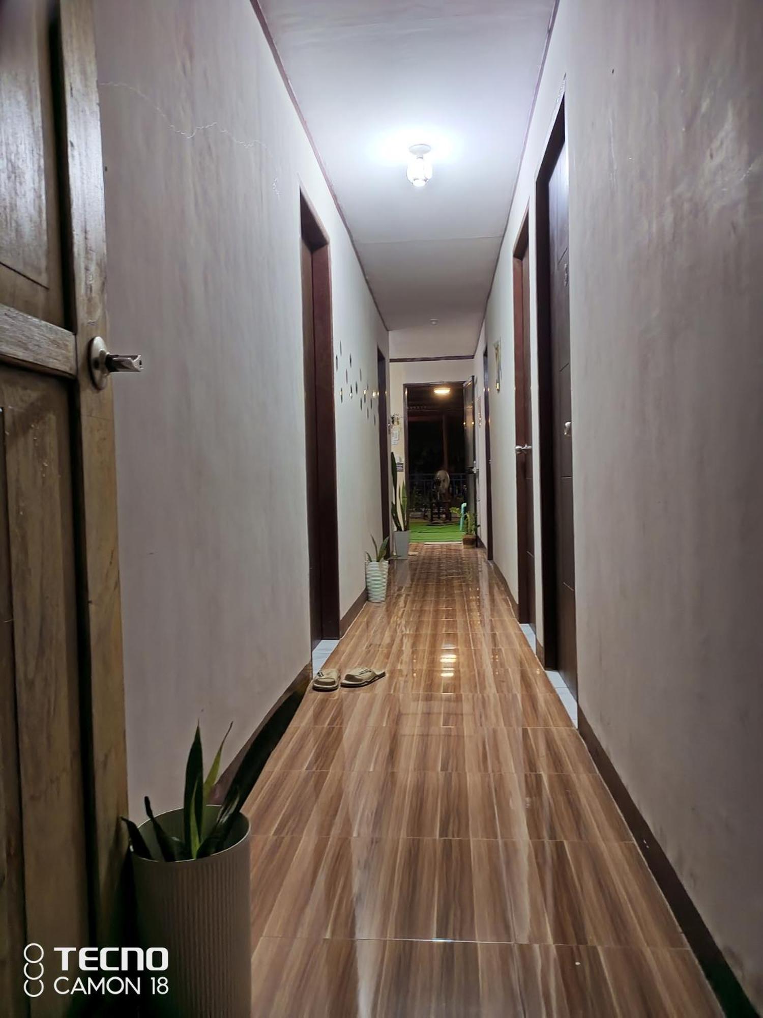 Marbeth Inn โกรอน ภายนอก รูปภาพ