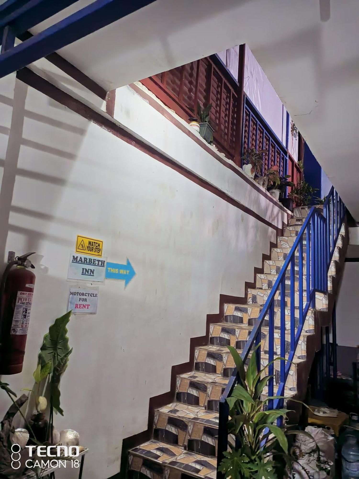 Marbeth Inn โกรอน ภายนอก รูปภาพ
